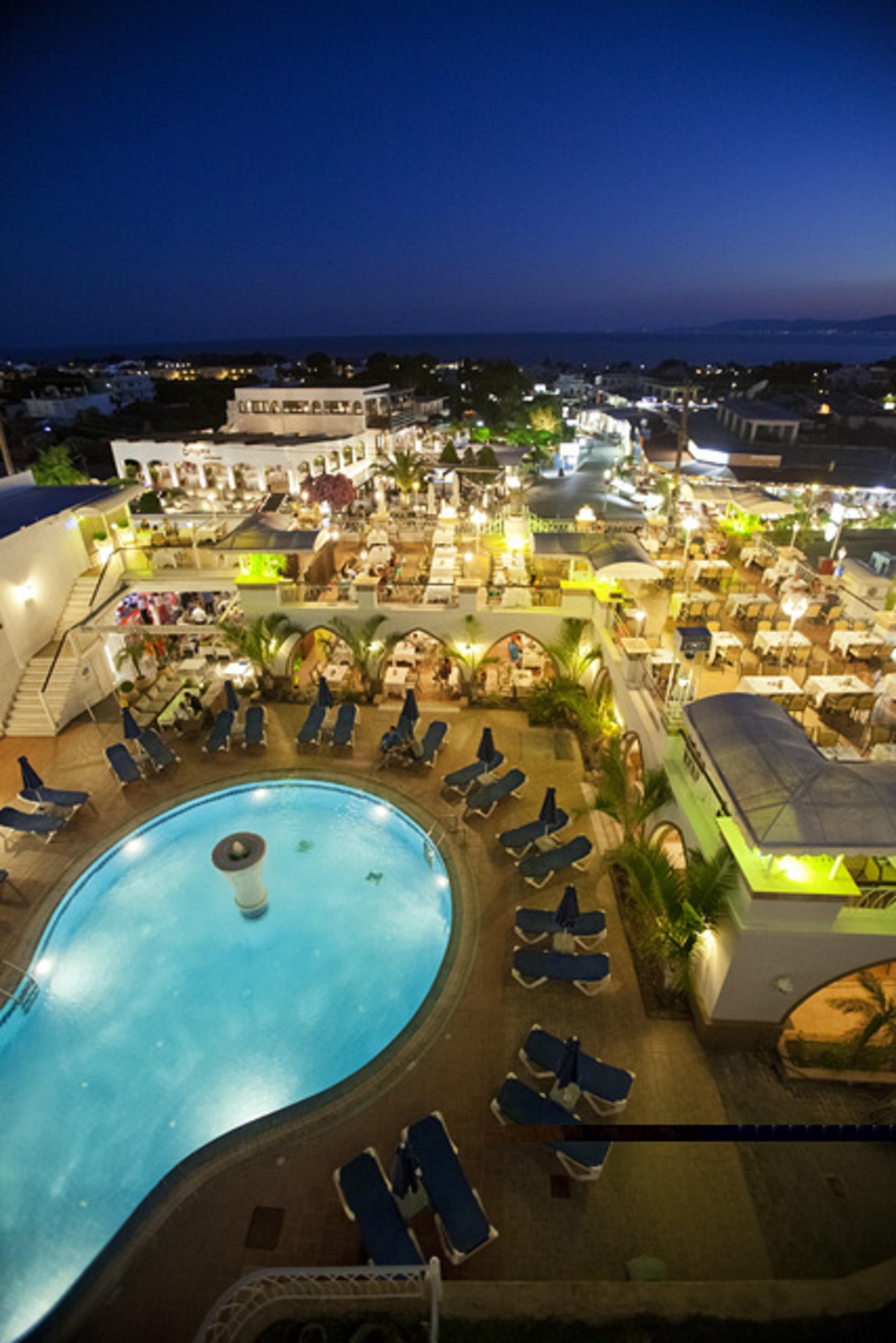 Pefkos Beach Studios & Apartments Pefki  ภายนอก รูปภาพ